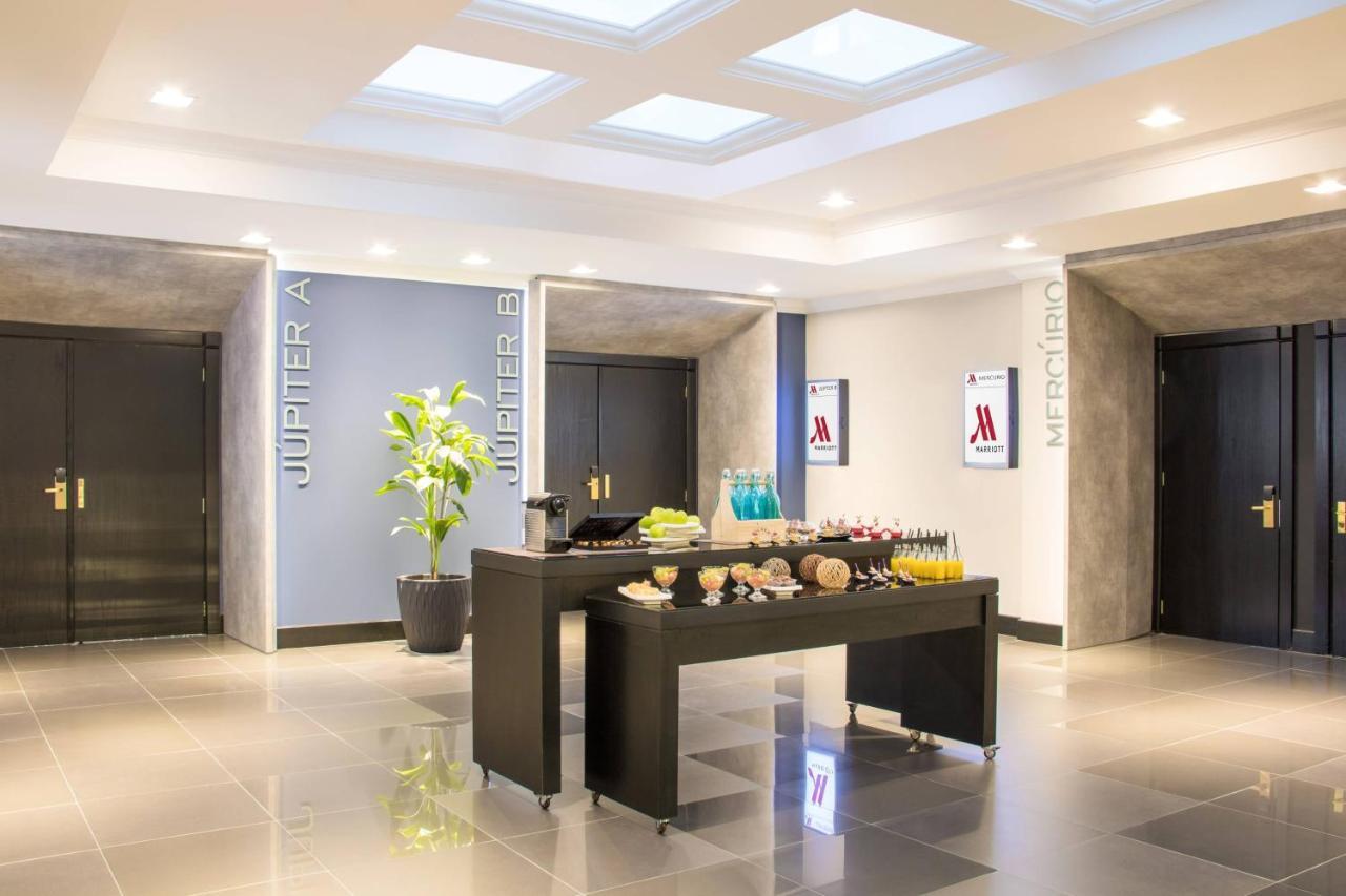 Marriott Sao Paulo Airport Hotel Guarulhos Exterior photo The lobby of the hotel