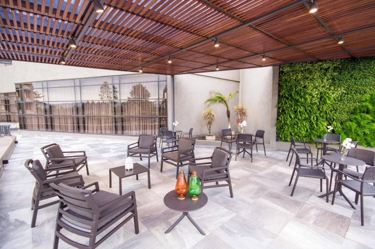 Marriott Sao Paulo Airport Hotel Guarulhos Exterior photo The Sky Bar