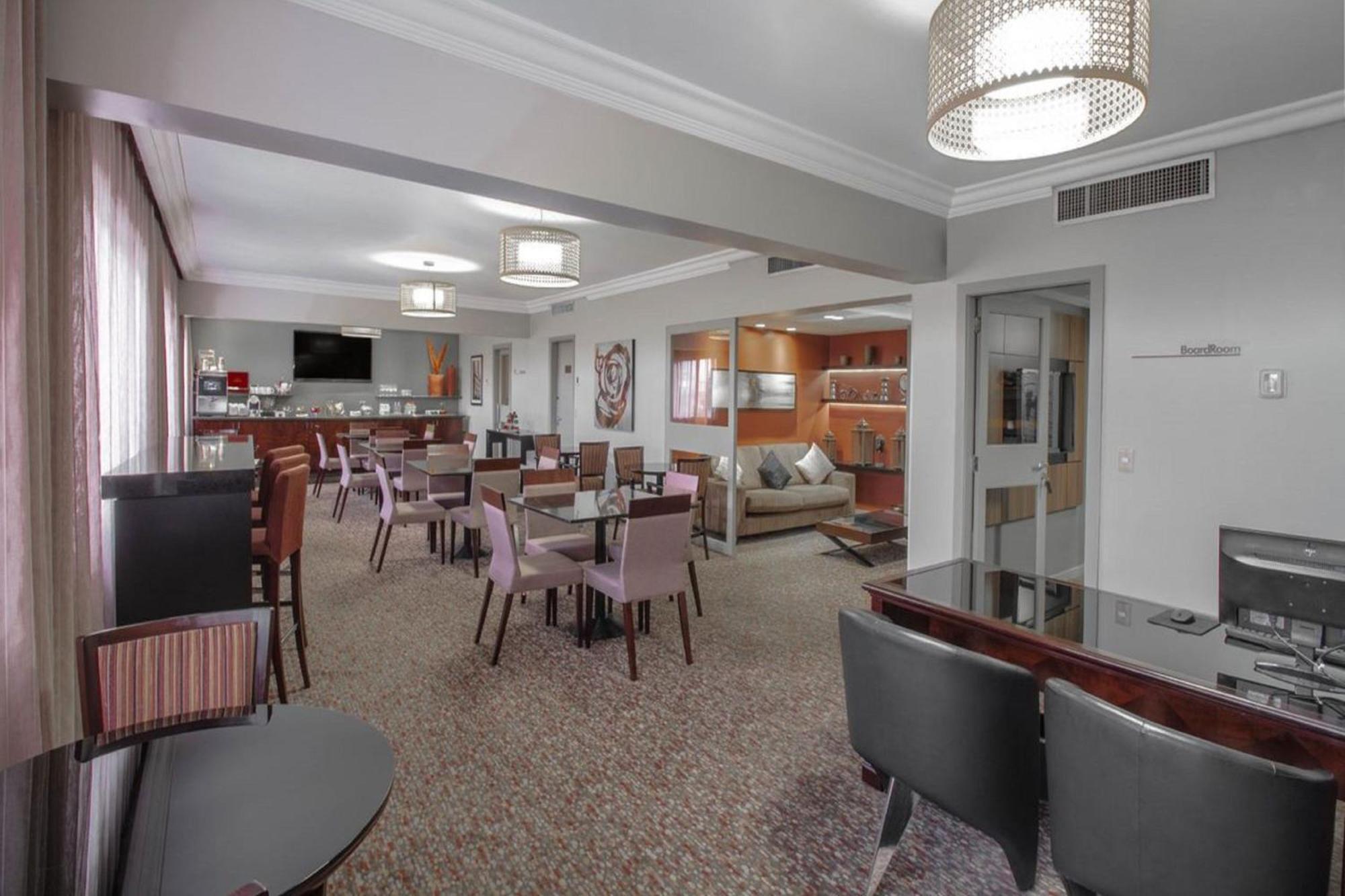 Marriott Sao Paulo Airport Hotel Guarulhos Exterior photo The lounge at the airport